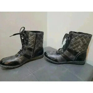 Natural Soul Winter boots Womens Size 11 Comfort Gray Black Quilted Grannycore